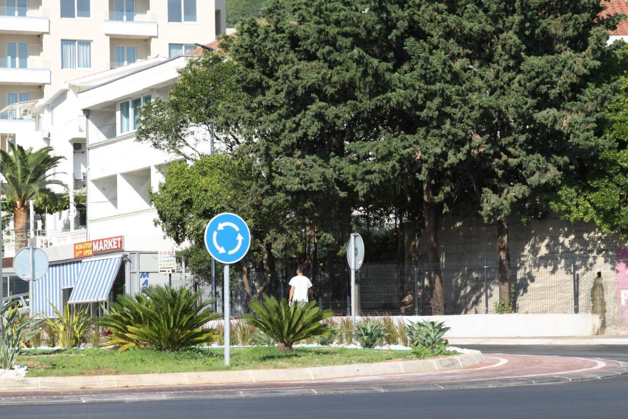 Apartments Becic Будва Екстериор снимка