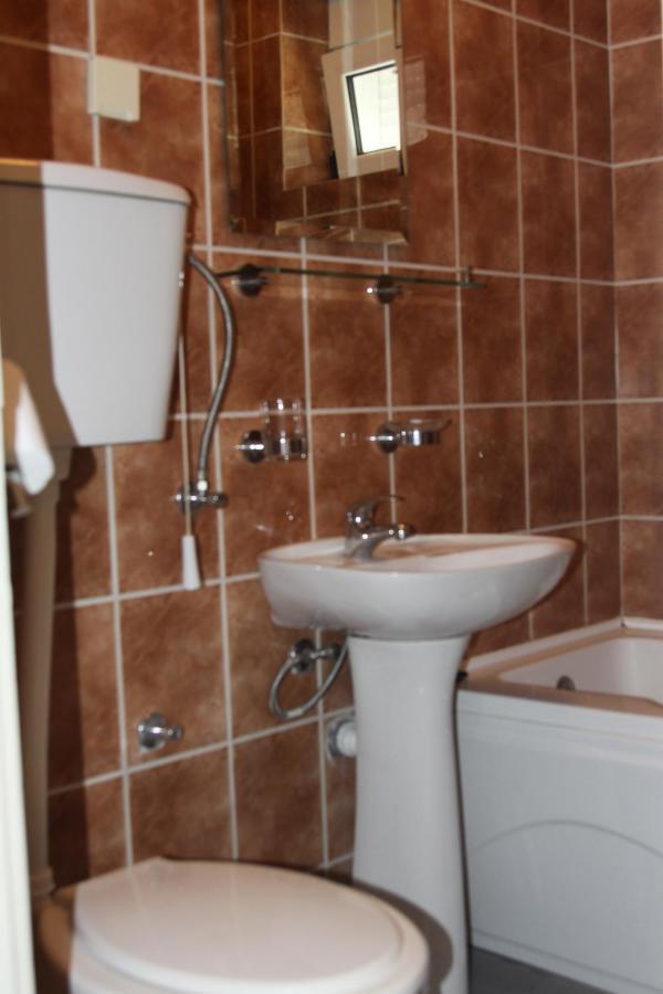 Apartments Becic Будва Екстериор снимка