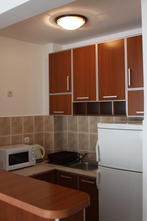 Apartments Becic Будва Екстериор снимка
