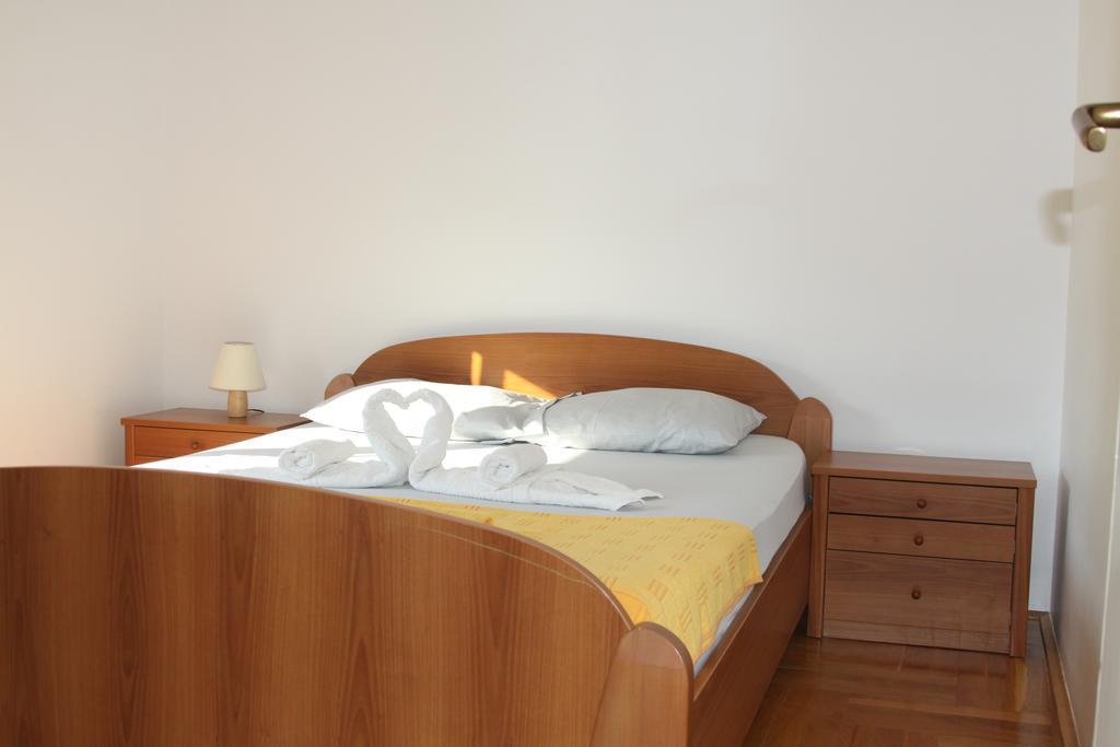 Apartments Becic Будва Екстериор снимка