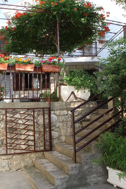 Apartments Becic Будва Екстериор снимка