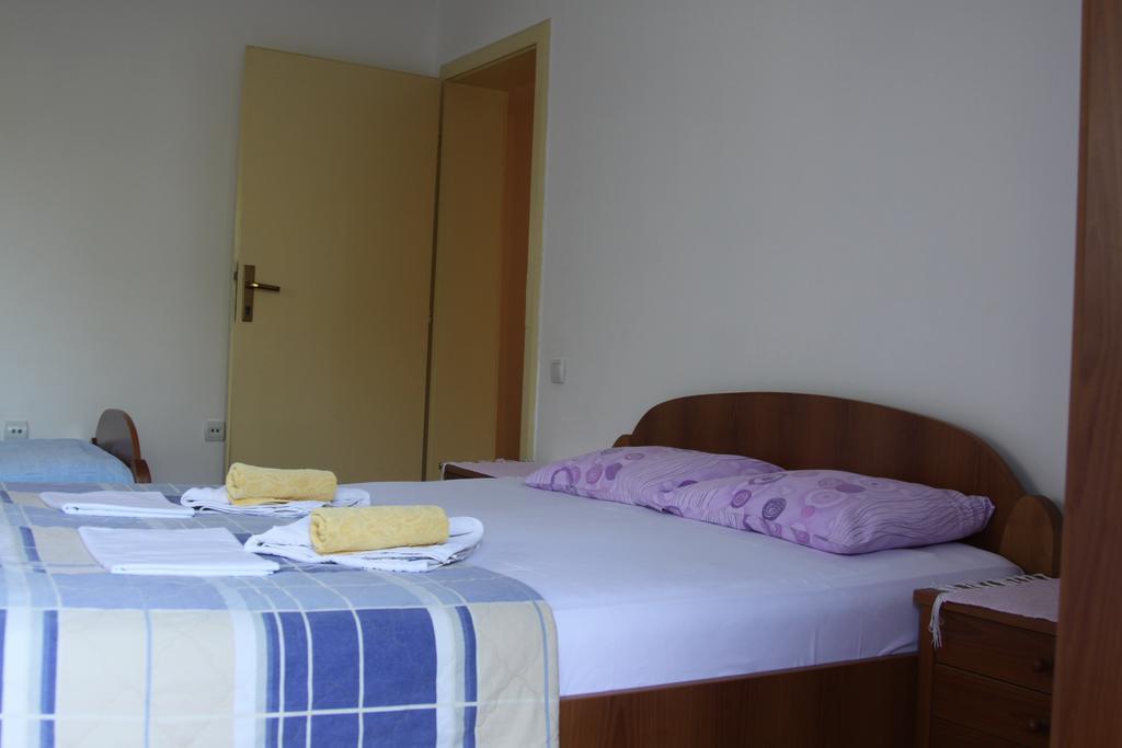 Apartments Becic Будва Екстериор снимка